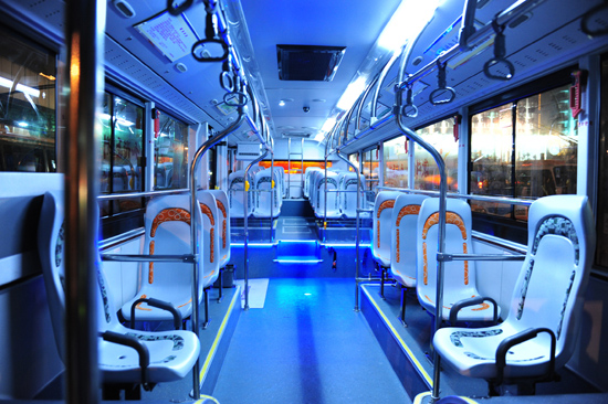 Yutong new energy trolley buses add beauty to Guangzhou