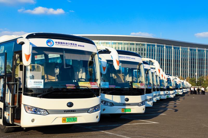 Yutong buses serve the China International Import Expo 2019