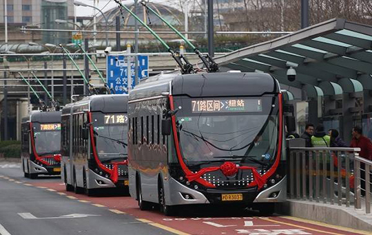 Experience Day of Yutong smart city buses held in Hangzhou