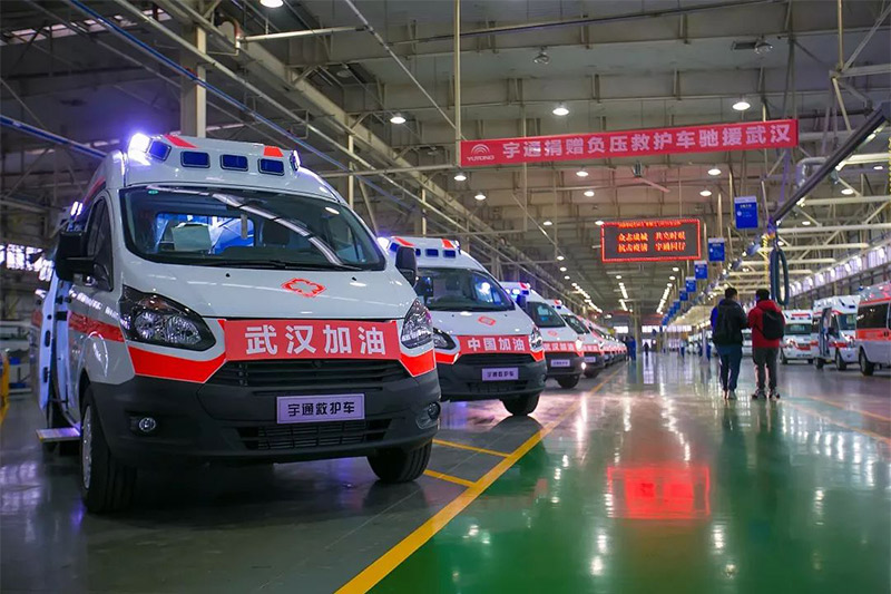 Yutong donates 10 negative pressure ambulances to Wuhan