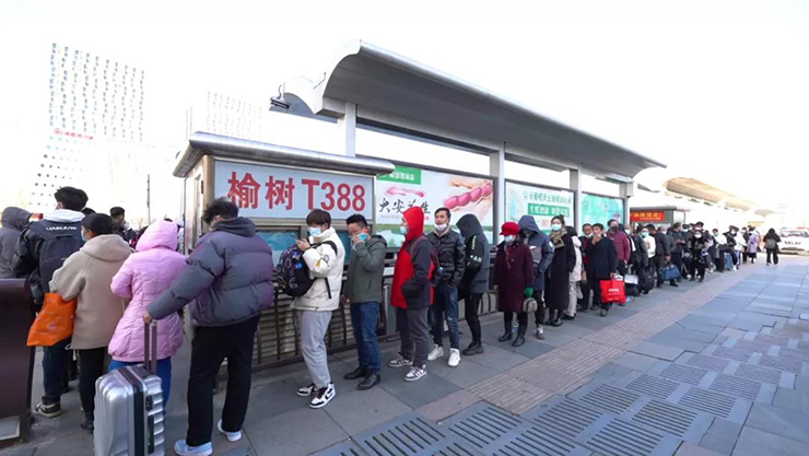 The Longest Full Electric Bus Line in China Reverses the Dilemma