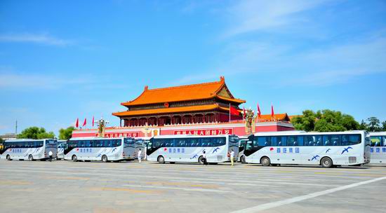 Yutong buses serve the V-Day parade in Beijing