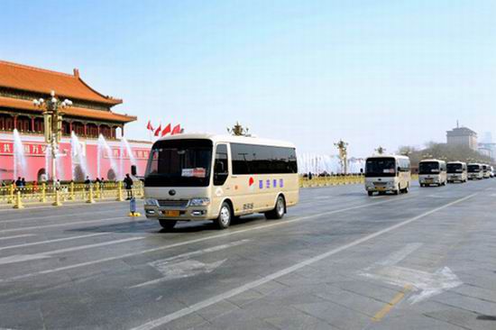 Yutong buses serve the NPC and CPPCC Sessions for 13 consecutive years