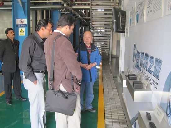 State TV crew from Pakistan visit Yutong