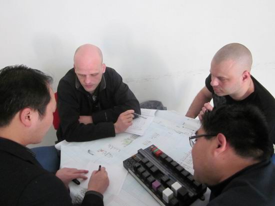 Trainees from Iceland completes the training in Yutong