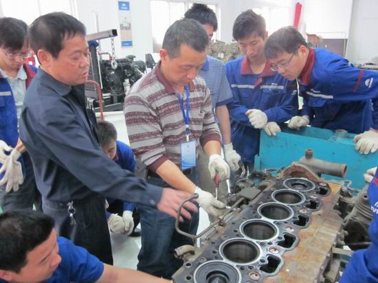 Trainees from Macao trained in Yutong