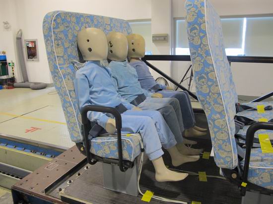 Yutong conducts China’s 1st crash test of school bus seats