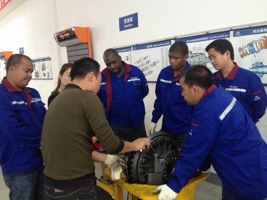 Service providers from Philippines, Singapore, Zimbabwe trained in Yutong