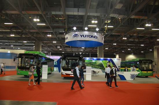 Yutong appears at Macau Auto Expo 2014