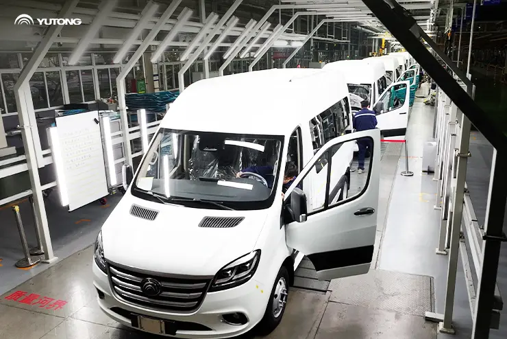 500 Yutong New V6 Vans Head to Latin America