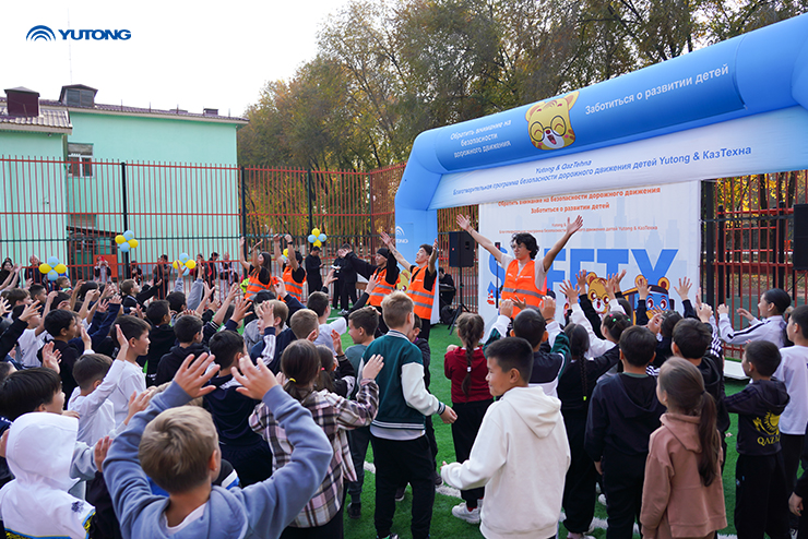 From Astana to Almaty: Yutong School Bus Safety Tour Brings Safety Education to Kazakhstani Students From Astana to Almaty: Yutong School Bus Safety Tour Brings Safety Education to Kazakhstani Students