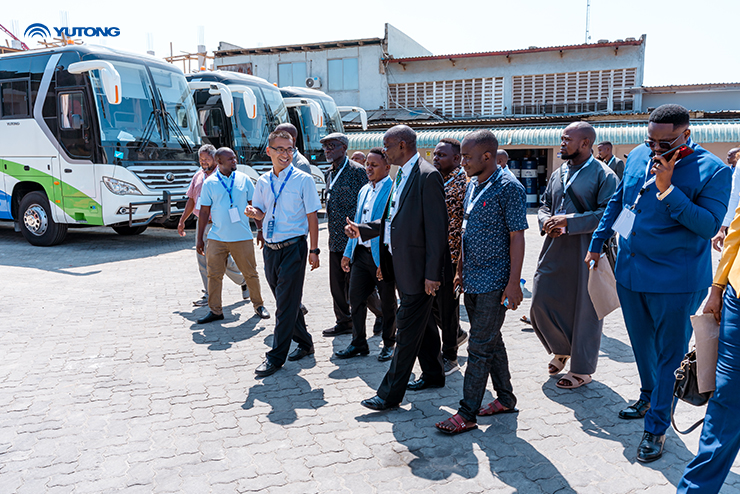 By Africa for Africa: Yutong Bus D14 Unveiled