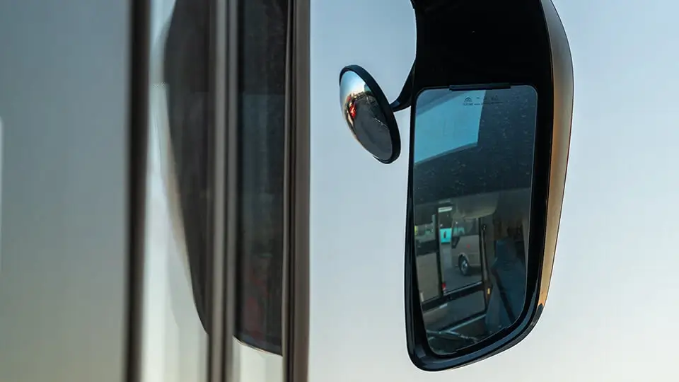 Wide-angle rearview mirror