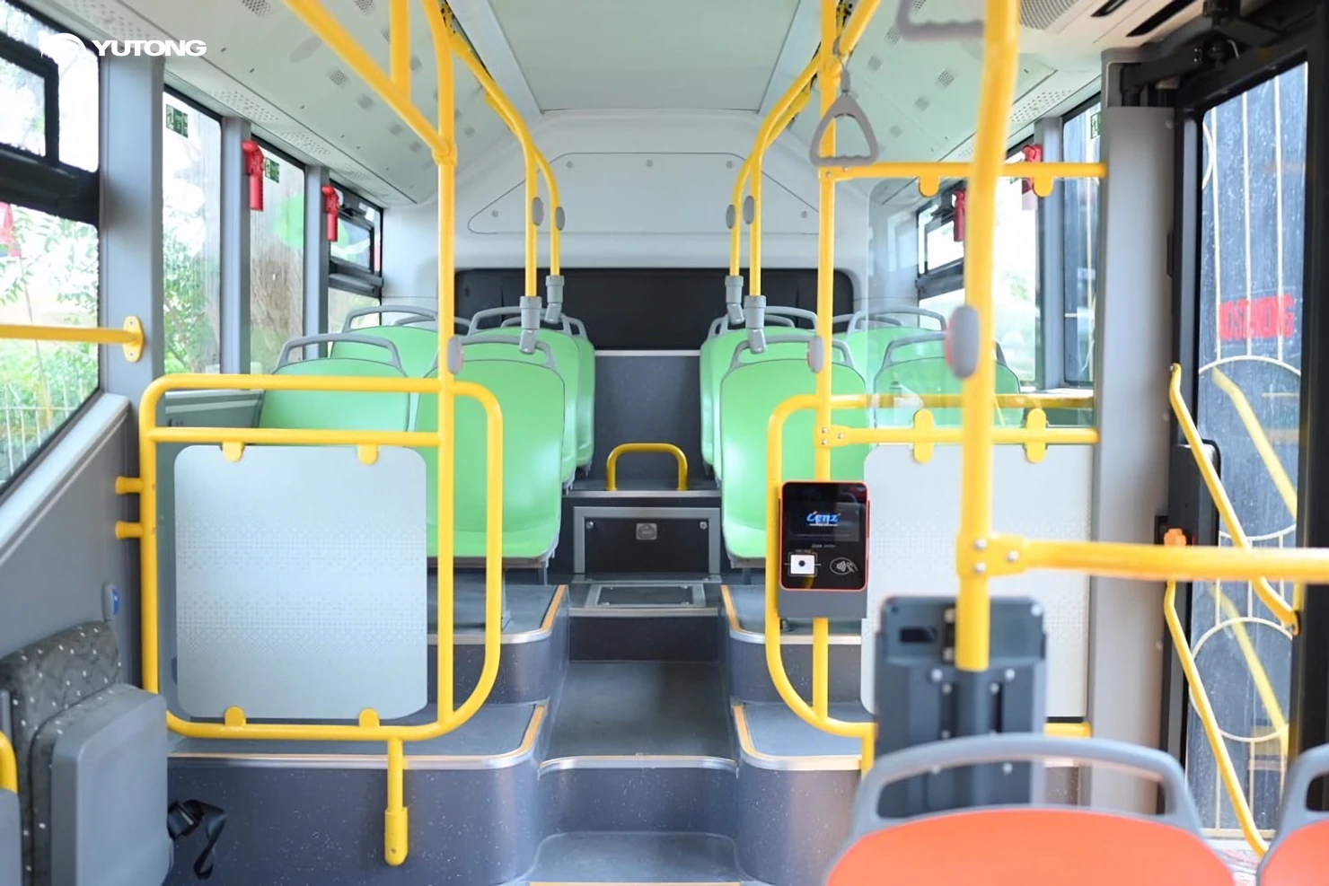 34 Yutong E9 Battery Electric Buses Roll Out on Karachi Route, Boosting Green Mobility 34 Yutong E9 Battery Electric Buses Roll Out on Karachi Route, Boosting Green Mobility