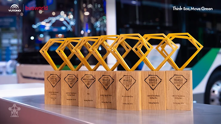 Yutong Bus reporta un crecimiento continuo de ventas en 2025, impulsando el transporte público sostenible a nivel mundial.
