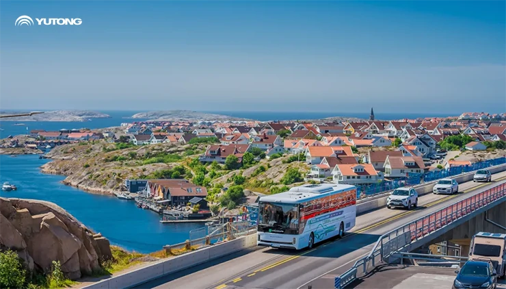 Yutong Bus reporta un crecimiento continuo de ventas en 2025, impulsando el transporte público sostenible a nivel mundial.