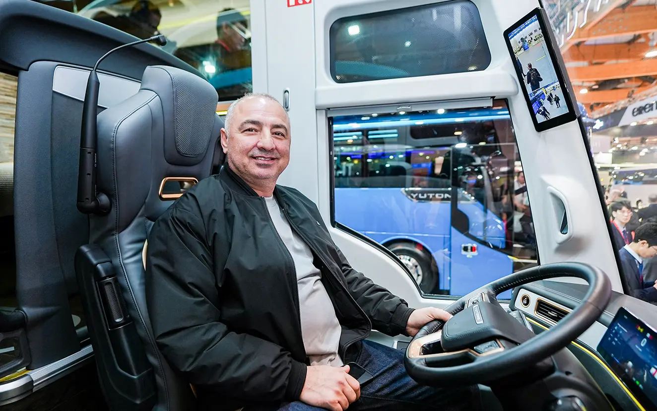 Think Eco, Move Green