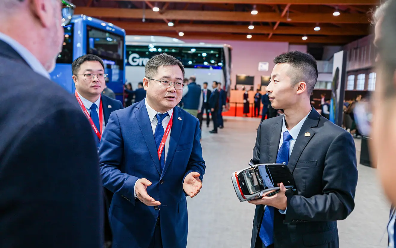 Think Eco, Move Green