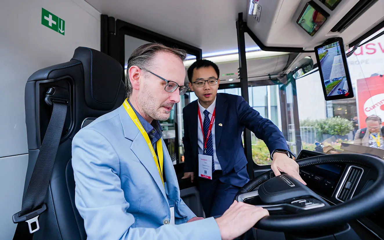 Think Eco, Move Green