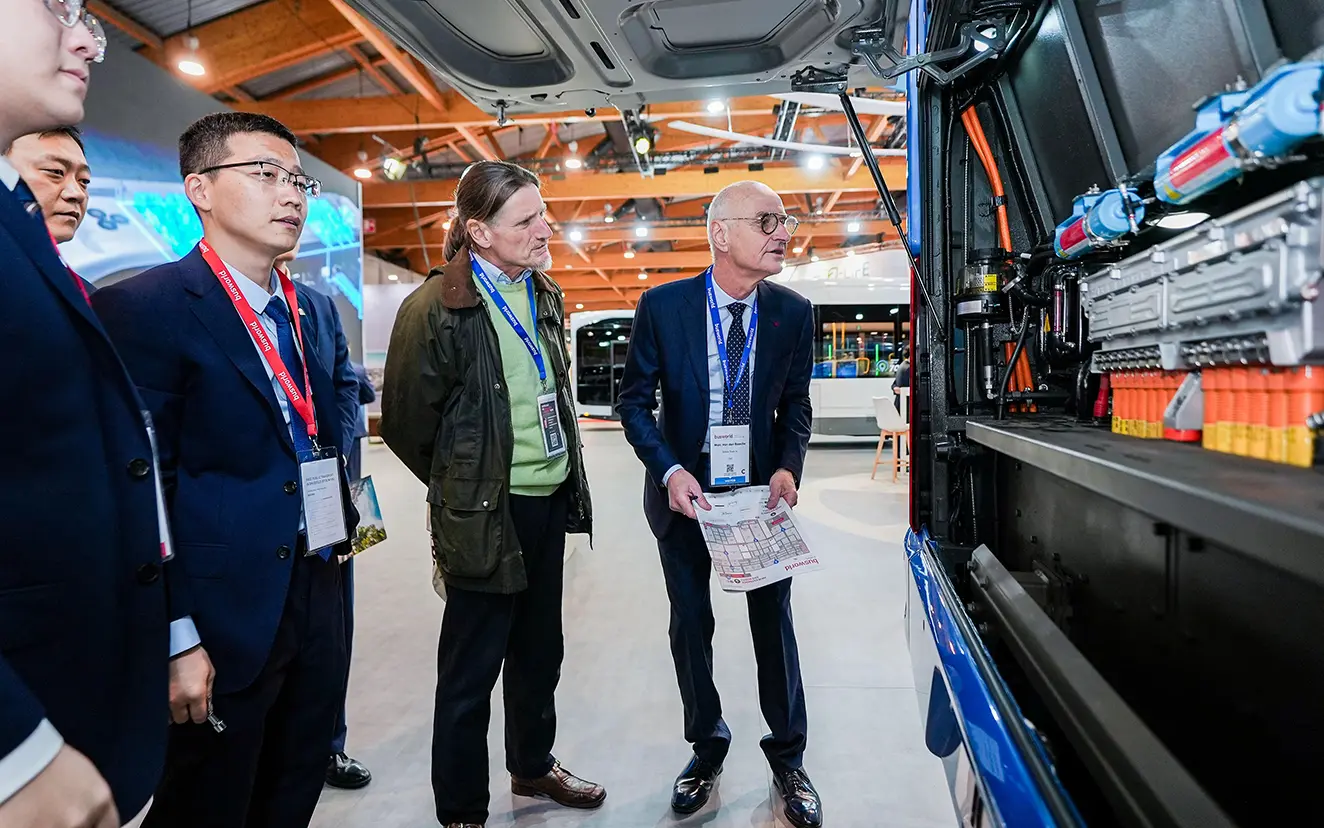 Think Eco, Move Green