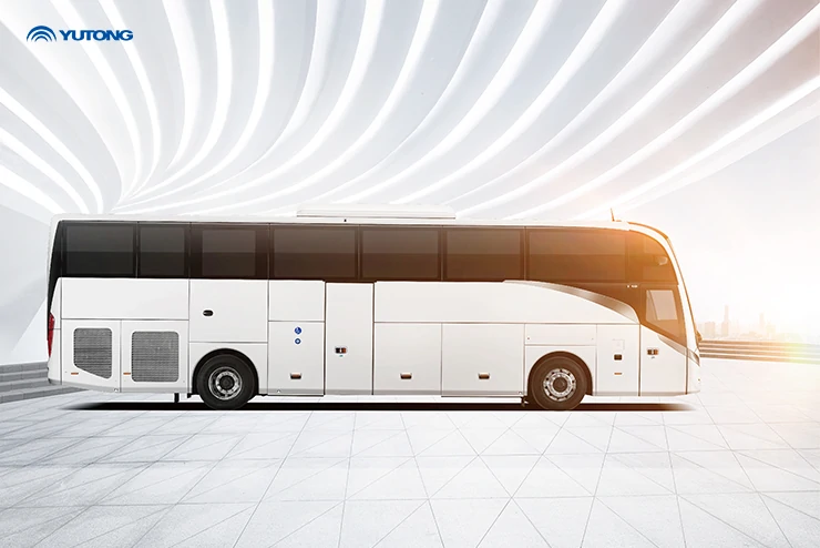 Yutong left-hand drive diesel coach T12 debuts:&nbsp;superior reliability for premium travel