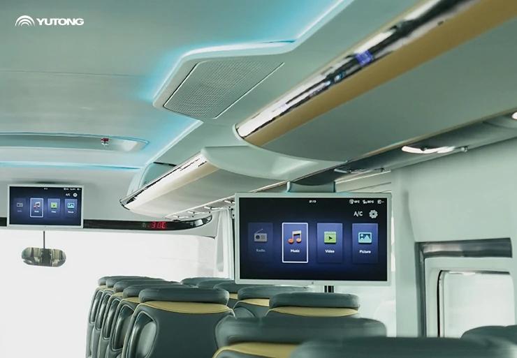 Yutong left-hand drive diesel coach T12 debuts:&nbsp;superior reliability for premium travel
