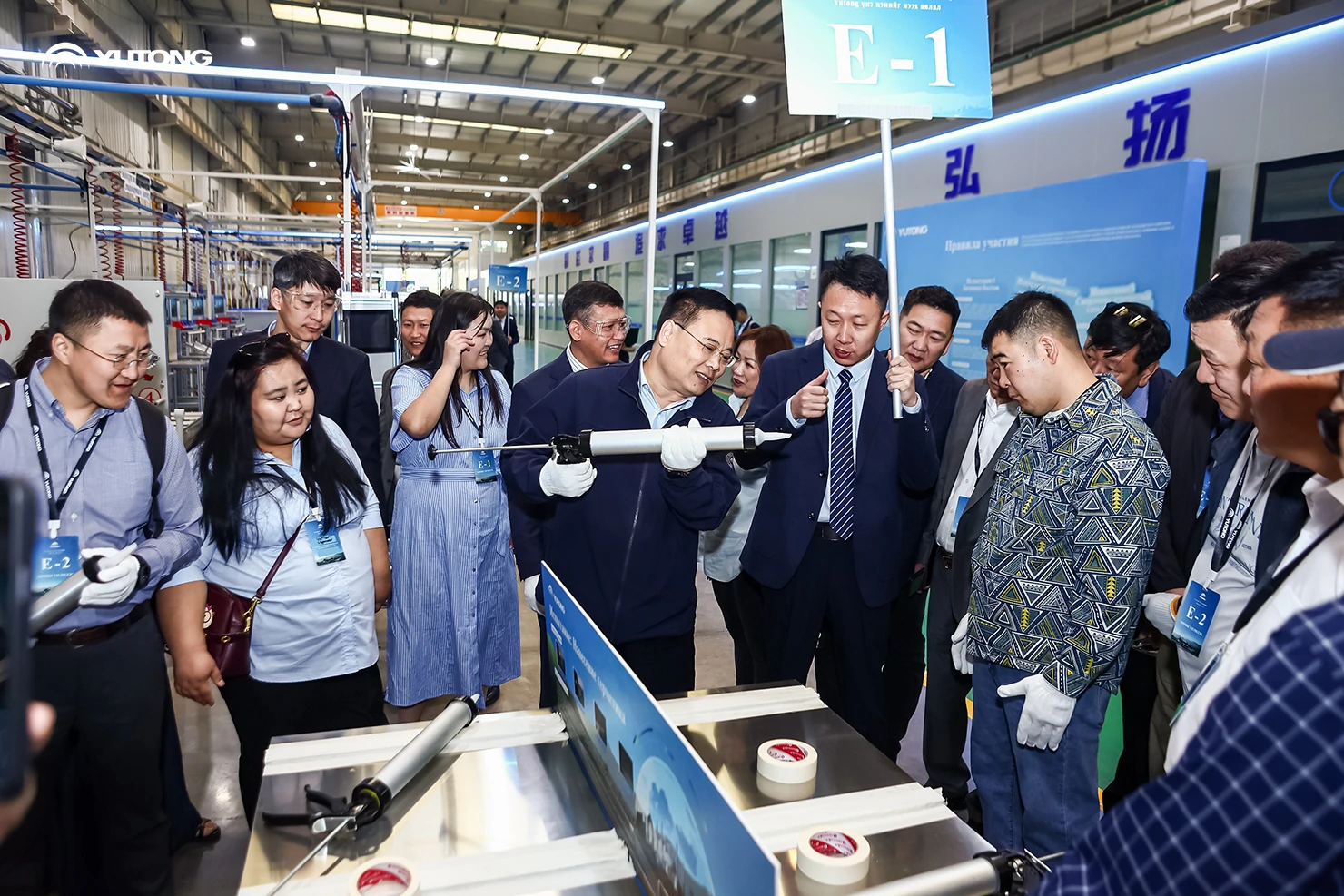 Shared Ecosystem, Shared Future | Yutong Lights Up Central Asias Green Mobility Future with Long-Term Commitment